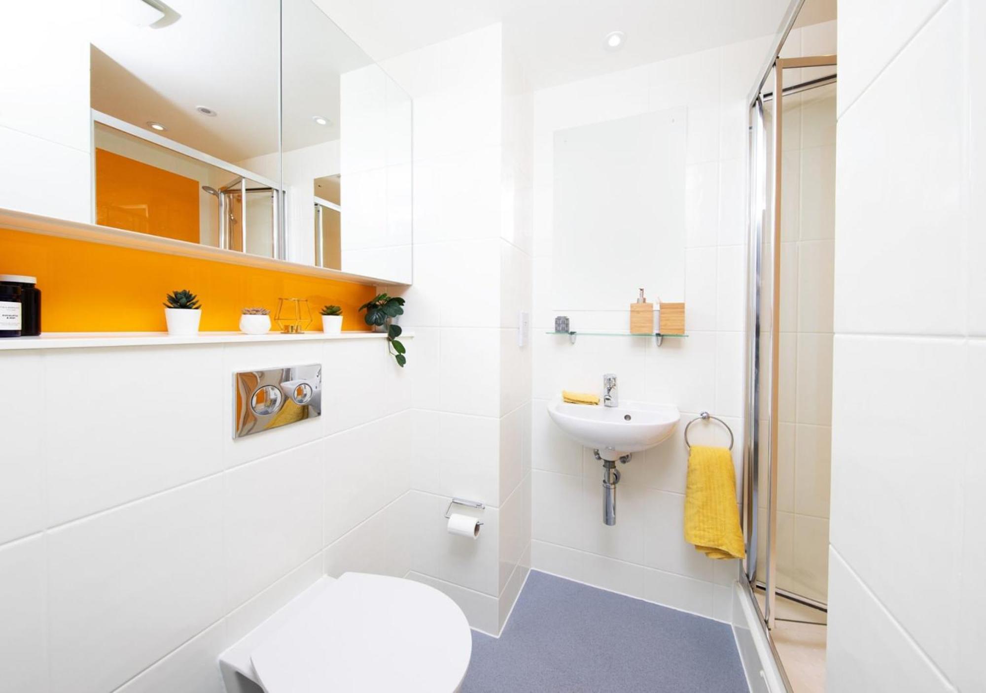 For Students Only Ensuite Bedrooms With Shared Kitchen At Cathedral Point In Winchester Extérieur photo